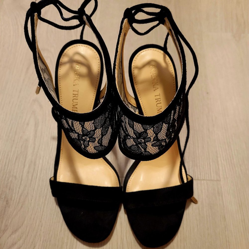NEW IvankaTrump Suede Leather and Lace Black Shoes Size 8